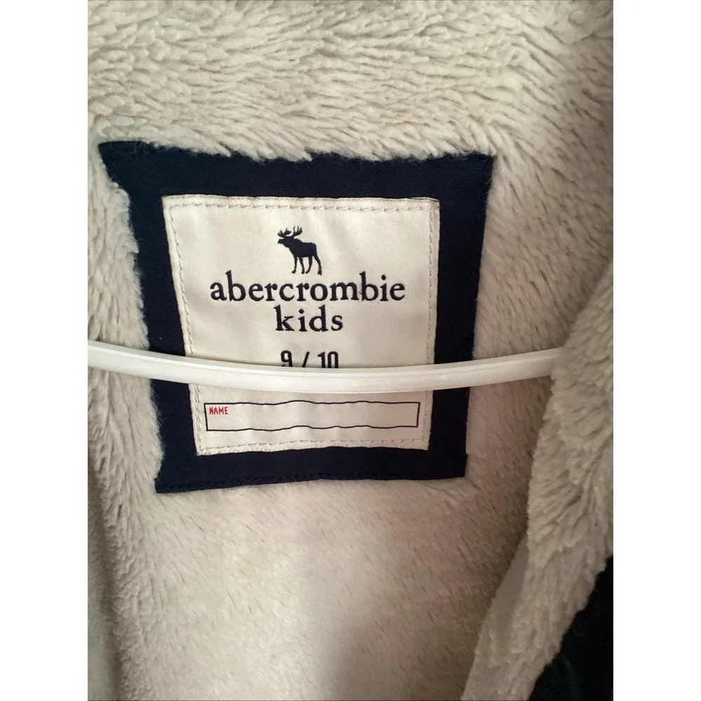 ABERCROMBIE KIDS BLUE BOYS WINTER COAT SIZE 9-10 Preowned‎